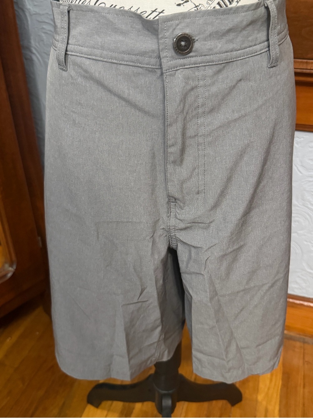 32 Degrees Cool Mens Shorts Stretch Performance Tan Size
38 NWOT